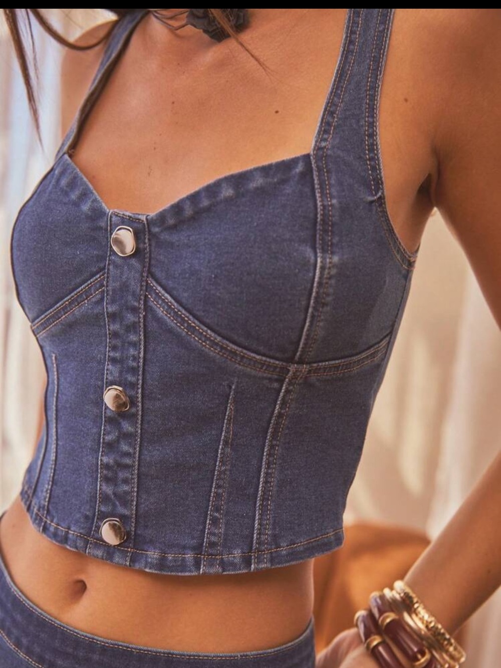 Denim Button-Front Cropped Tank Top - Blue